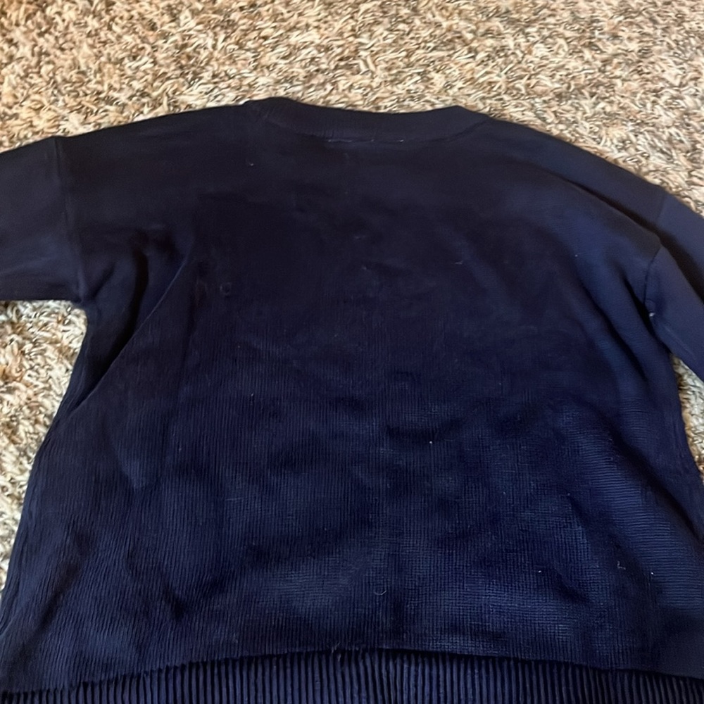 GAP - Picture 3 of 4